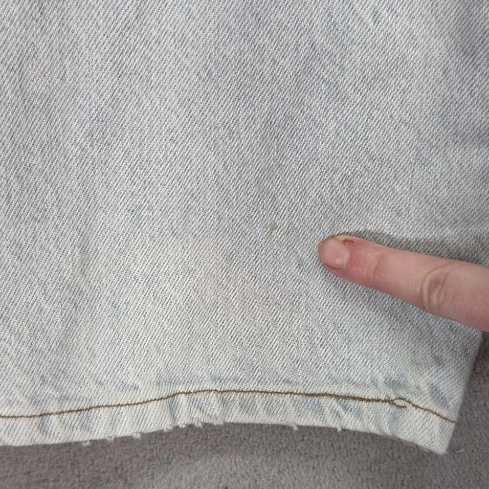Vintage Levis 501 Jeans Mens Light Wash Button USA Faint‎ Stains 90s Fits 34x29